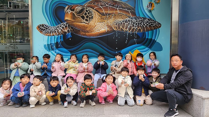 9c932af02a94d2e1d54d8b683fcdad52_1761811